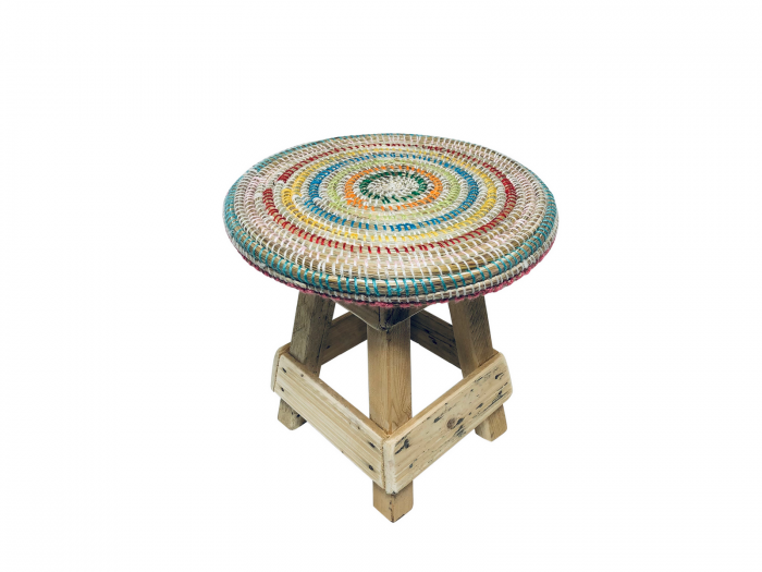 Tooguou Laine – Tabouret petit modèle multicolore