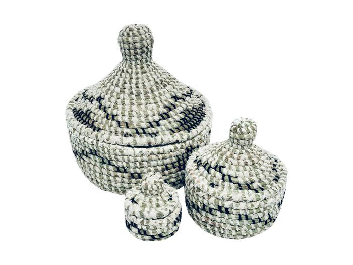 Thiapou Edouard Malikane – 3 boîtes gigones blanc 2