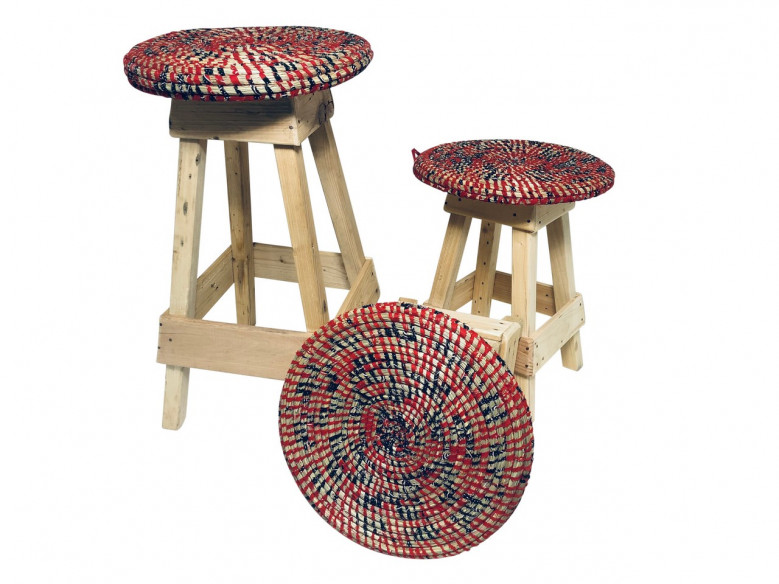 Tooguou Wax – Tabouret moyen modèle rouge