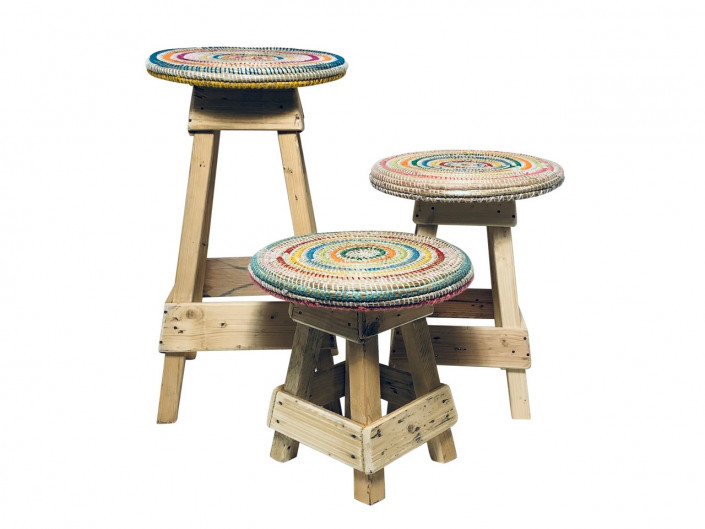 Tooguou Laine – Tabouret moyen modèle multicolore